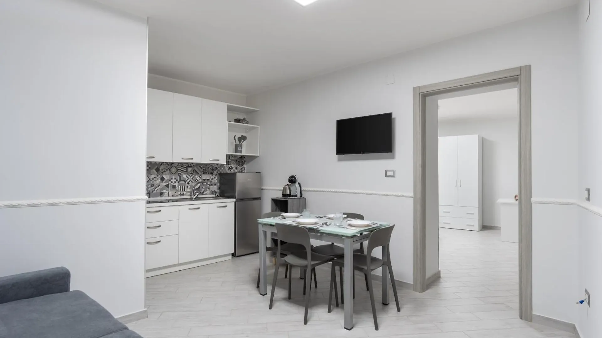 Modern Flat In The Heart Of Naples Near Man Apartment Italy